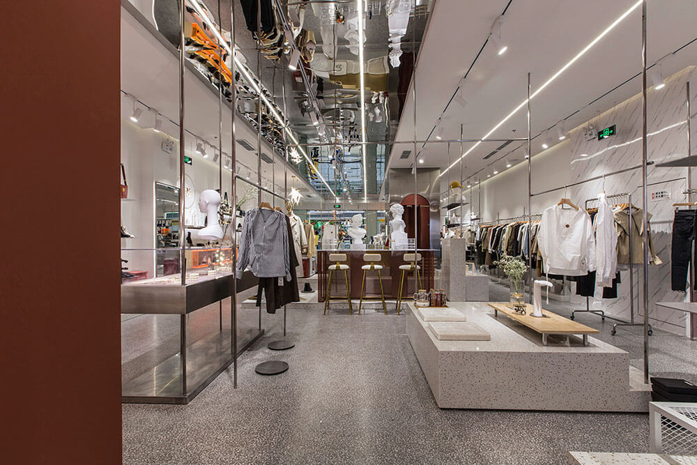 180平米中牟服装店面装修设计效果图