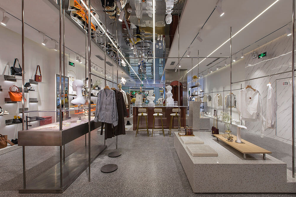 180平米中牟服装店面装修设计效果图