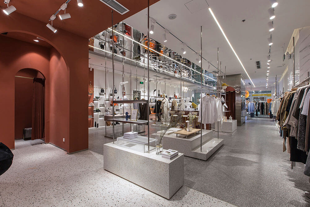 180平米中牟服装店面装修设计效果图